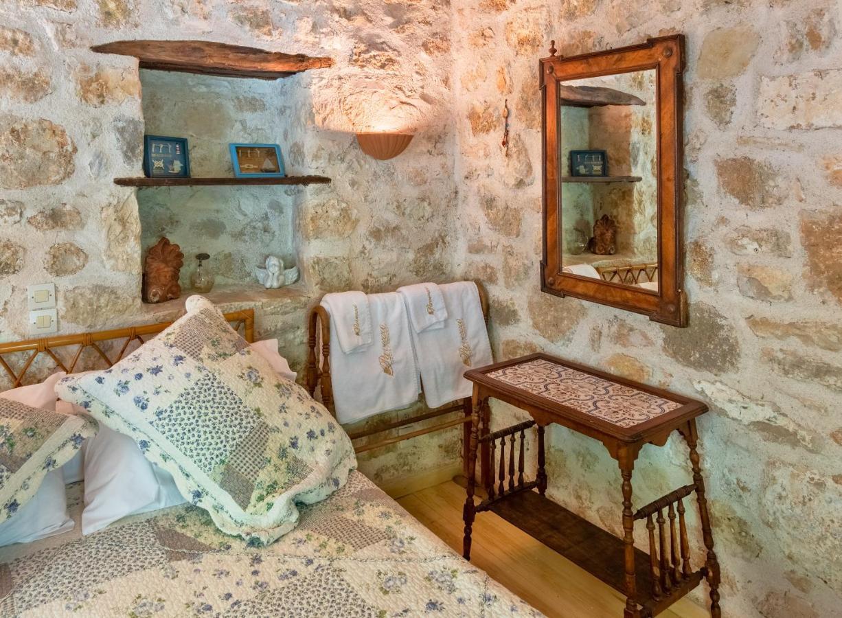 الشقق الفندقية Katounaفي  Pavezzo Country Retreat المظهر الخارجي الصورة
